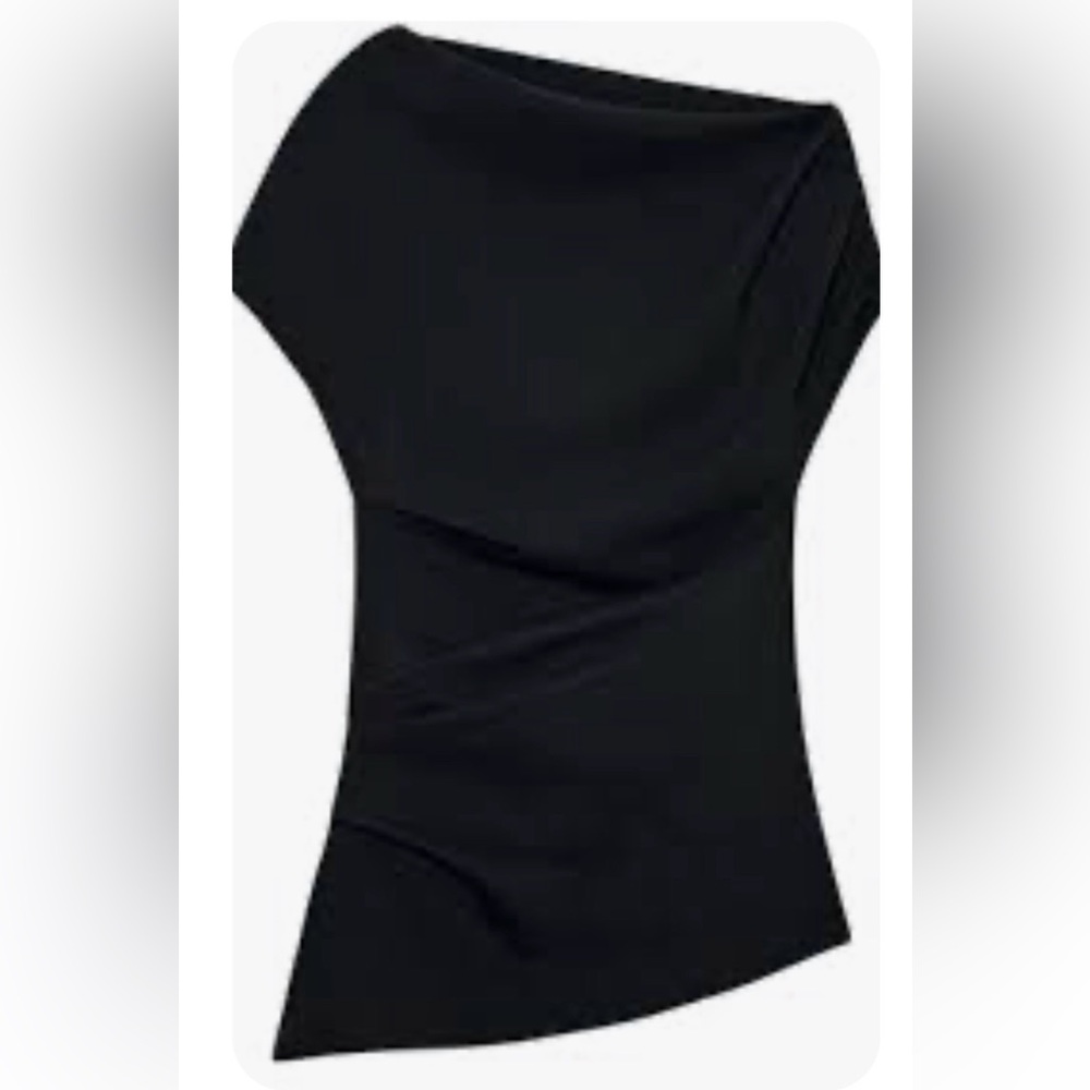 NWT Elegant Black Asymmetric  Top S